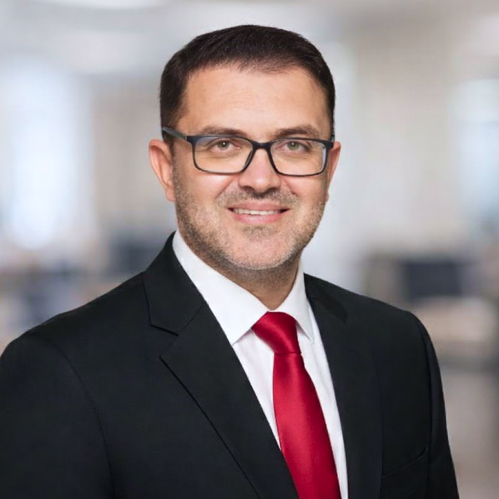 Dr. med. Burim Sermaxhaj - Facharzt für Innere Medizin und Radioonkologie